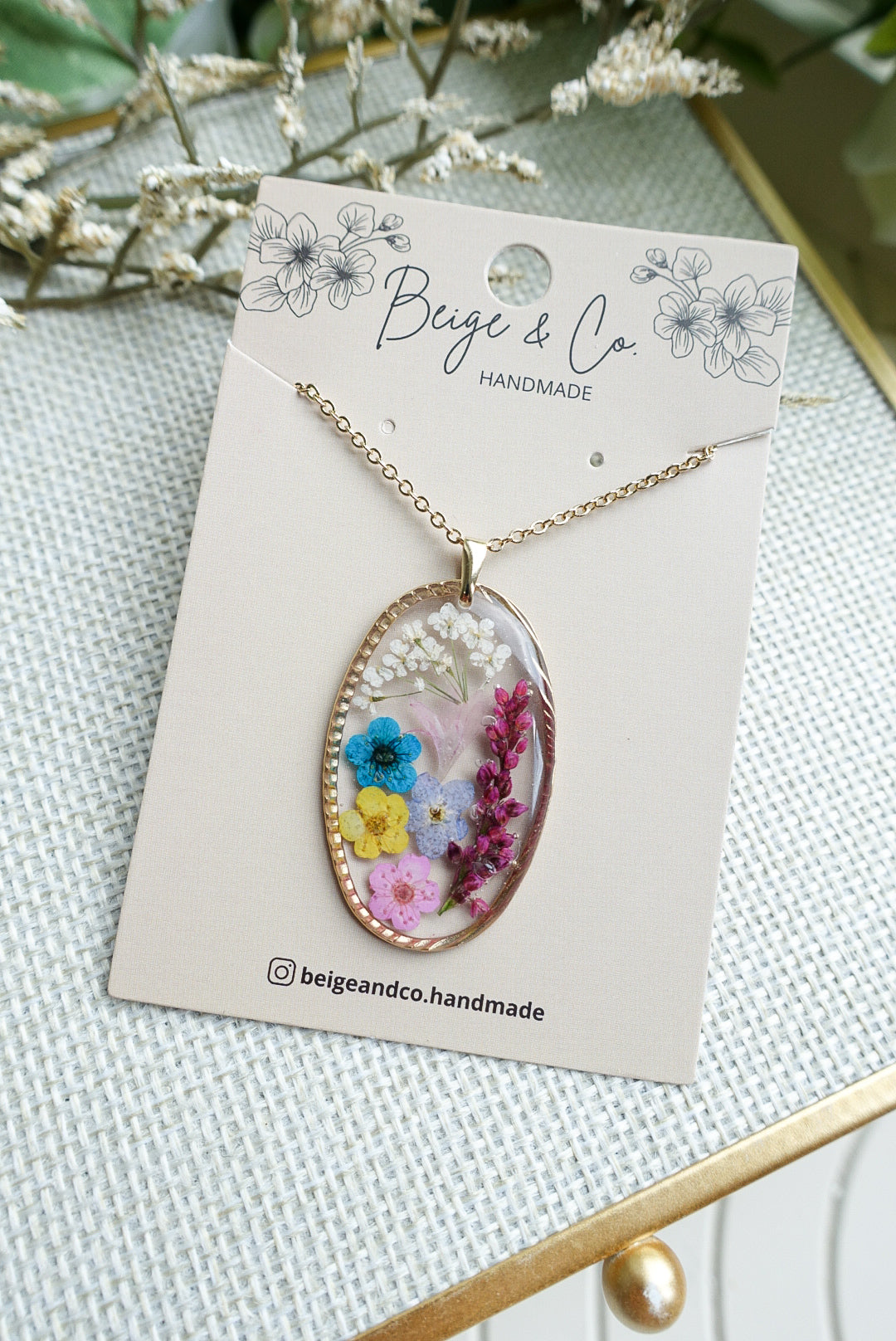 Mixed Flowers Necklace